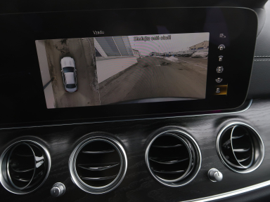 Mercedes - Benz E - 2023