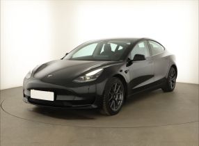 Tesla Model 3 - 2021