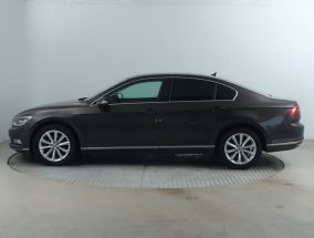 Volkswagen Passat - 2016