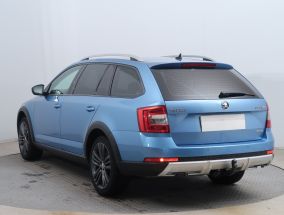 Škoda Octavia Scout - 2016