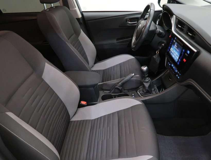 Toyota Auris, 2017