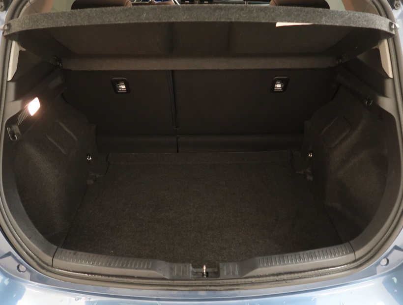 Toyota Auris, 2017