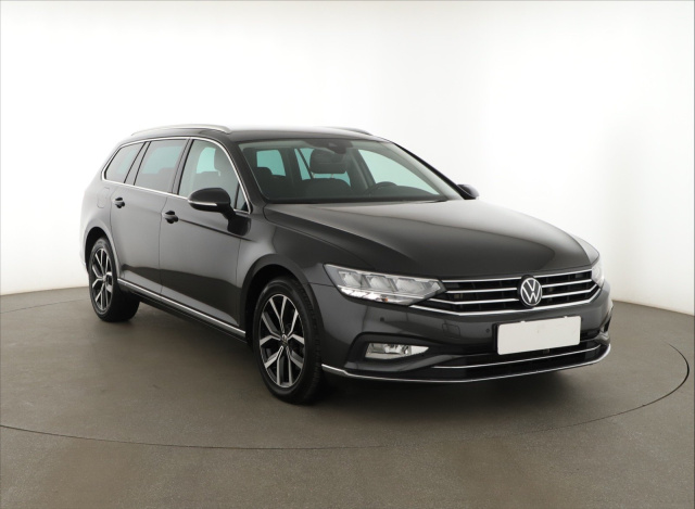 Volkswagen Passat 2023