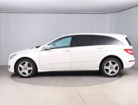 Mercedes - Benz R - 2011