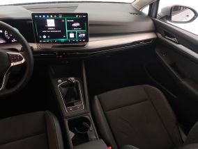 Volkswagen Golf - 2025