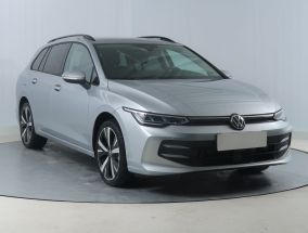 Volkswagen Golf - 2025