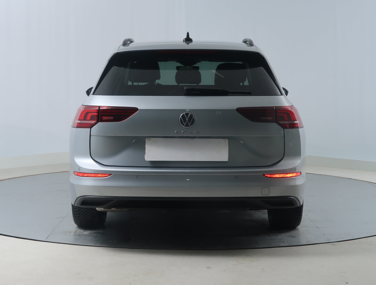 Volkswagen Golf - 2025