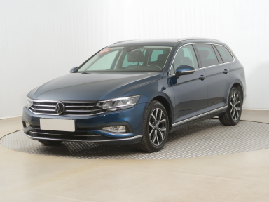 Volkswagen Passat - 2023