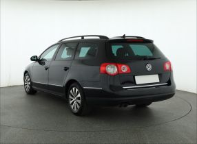 Volkswagen Passat - 2010