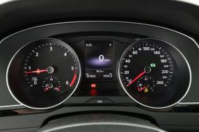 Volkswagen Passat - 2018