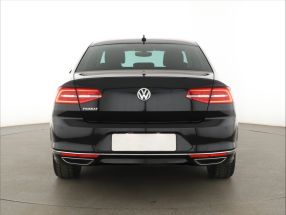 Volkswagen Passat - 2018
