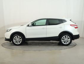 Nissan Qashqai - 2015