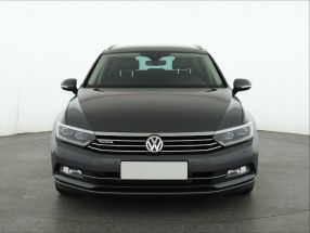 Volkswagen Passat - 2015