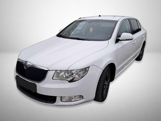 Škoda Superb 2010