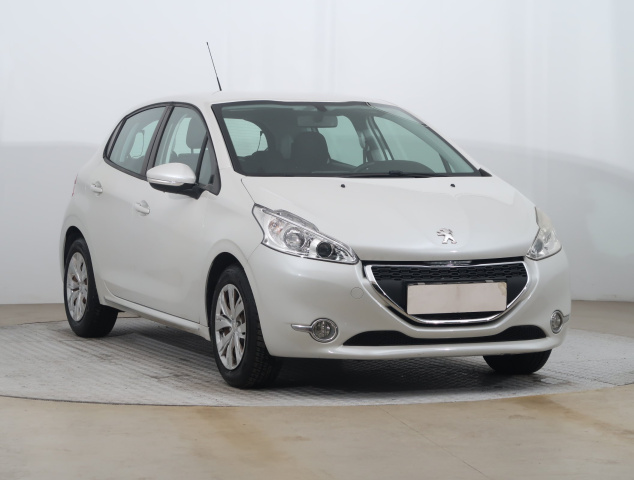 Peugeot 208 2014