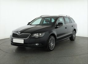 Škoda Superb - 2015