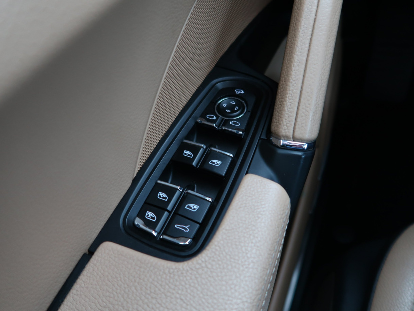 Porsche Cayenne, 2016
