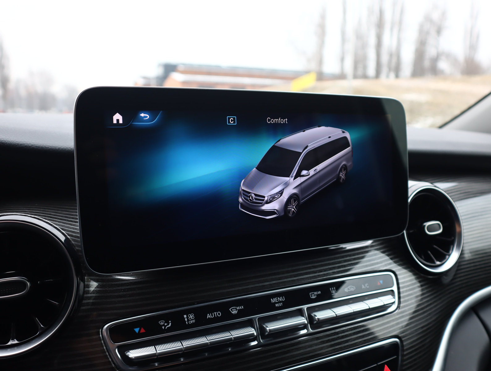 Mercedes - Benz V - 2022