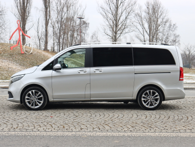 Mercedes - Benz V - 2022