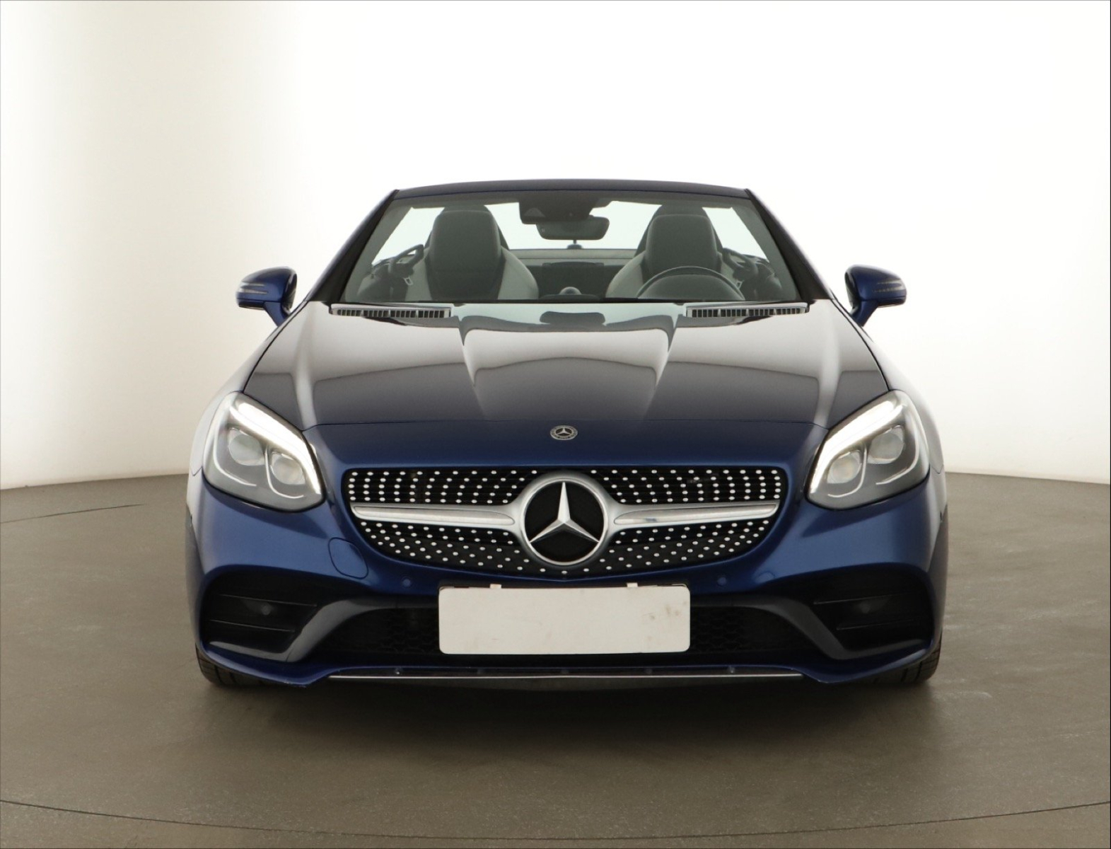 Mercedes-Benz SLC - 2020