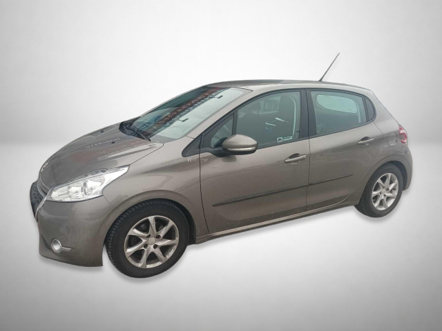 Peugeot 208 2014