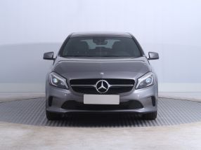 Mercedes - Benz A - 2016