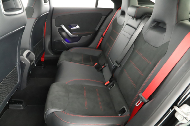 Mercedes - Benz CLA - 2024