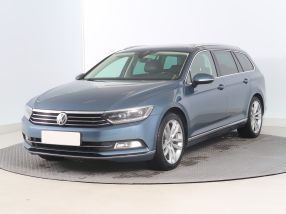 Volkswagen Passat - 2015