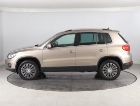 Volkswagen Tiguan - 2014
