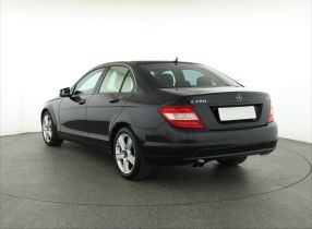 Mercedes-Benz C - 2009