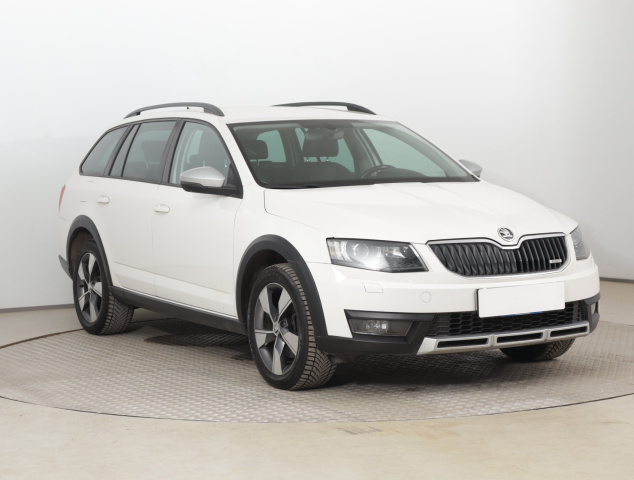 Škoda Octavia Scout 2016
