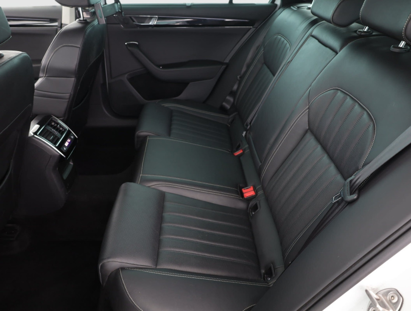 Škoda Superb, 2020