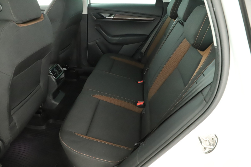 Škoda Karoq, 2019