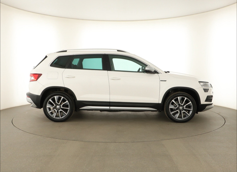 Škoda Karoq, 2019