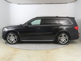 Mercedes-Benz GL - 2015