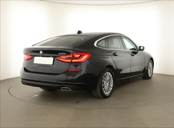 BMW 6GT