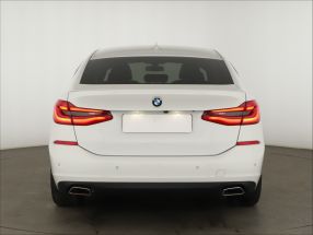 BMW 6GT - 2022