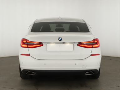 BMW 6GT - 2022