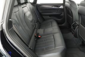BMW 6GT - 2022