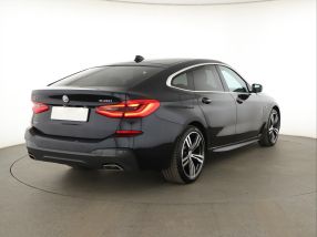BMW 6GT - 2022