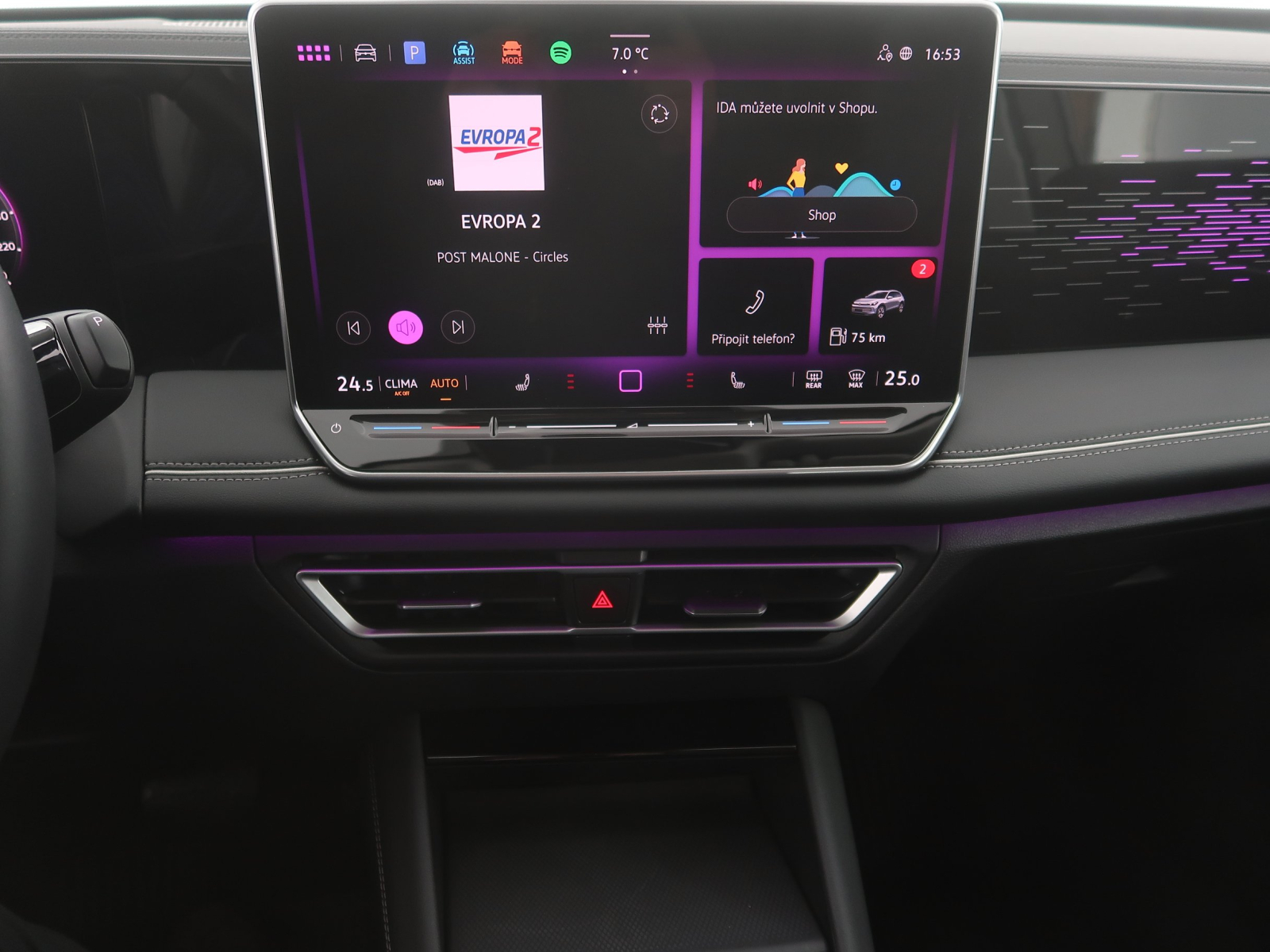 Volkswagen Tiguan - 2024