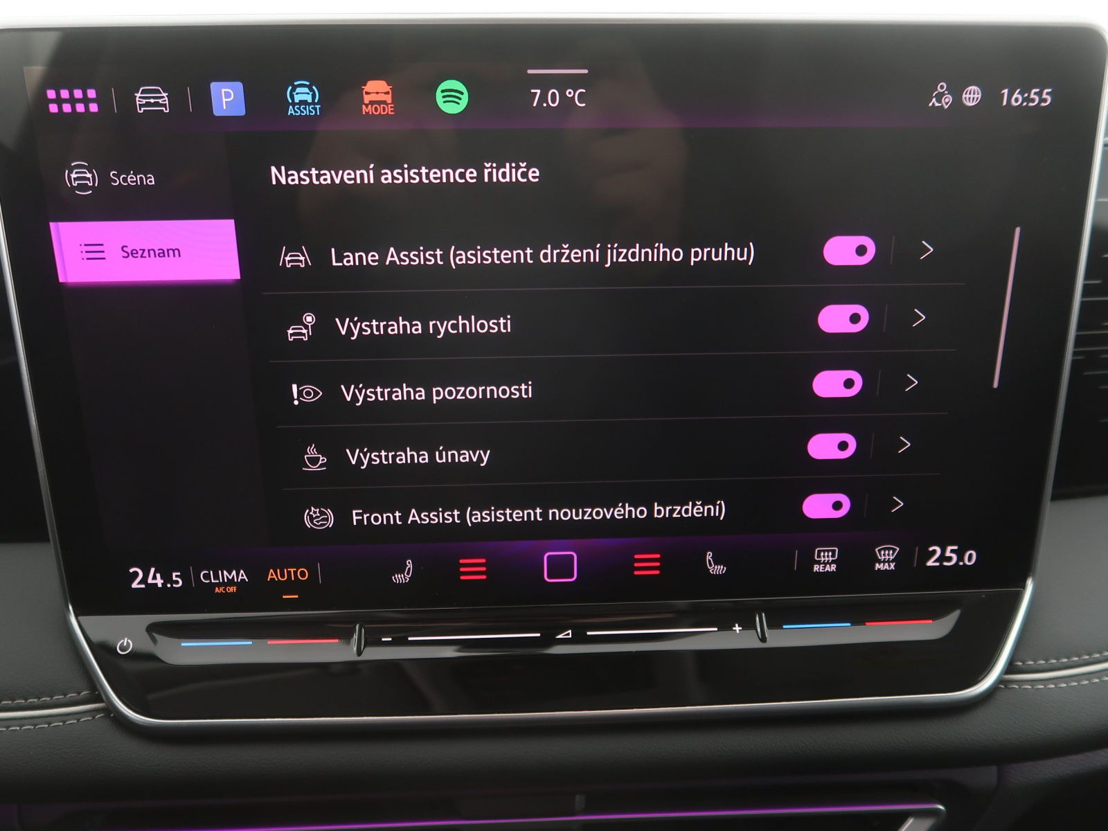 Volkswagen Tiguan - 2024