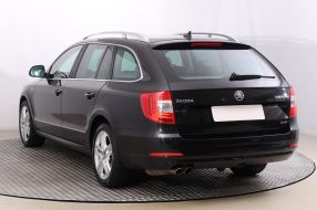 Skoda Superb - 2013