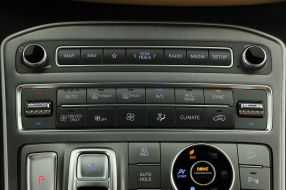 Hyundai Santa Fe - 2021