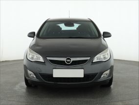 Opel Astra - 2010
