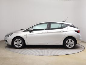 Opel Astra - 2017