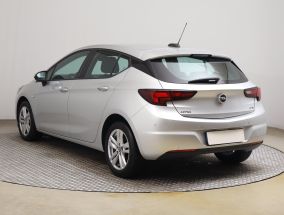 Opel Astra - 2017