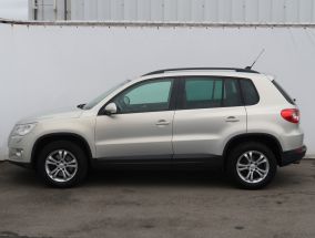 Volkswagen Tiguan - 2010