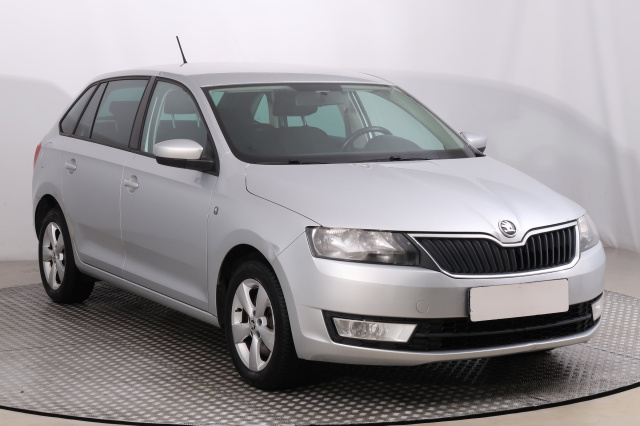 Škoda Rapid Spaceback 2015