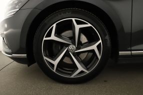 Volkswagen Passat - 2019